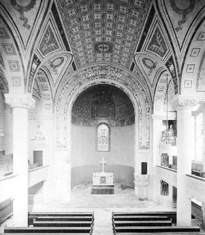 1919 – Innenansicht mit Blick zum Altar